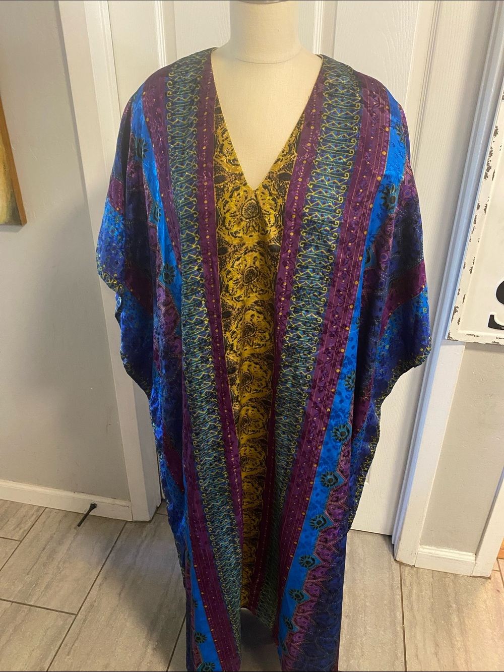 Patricia Leigh Bohemian V-Neck Maxi Kaftan in Blue, Purple & Gold OS